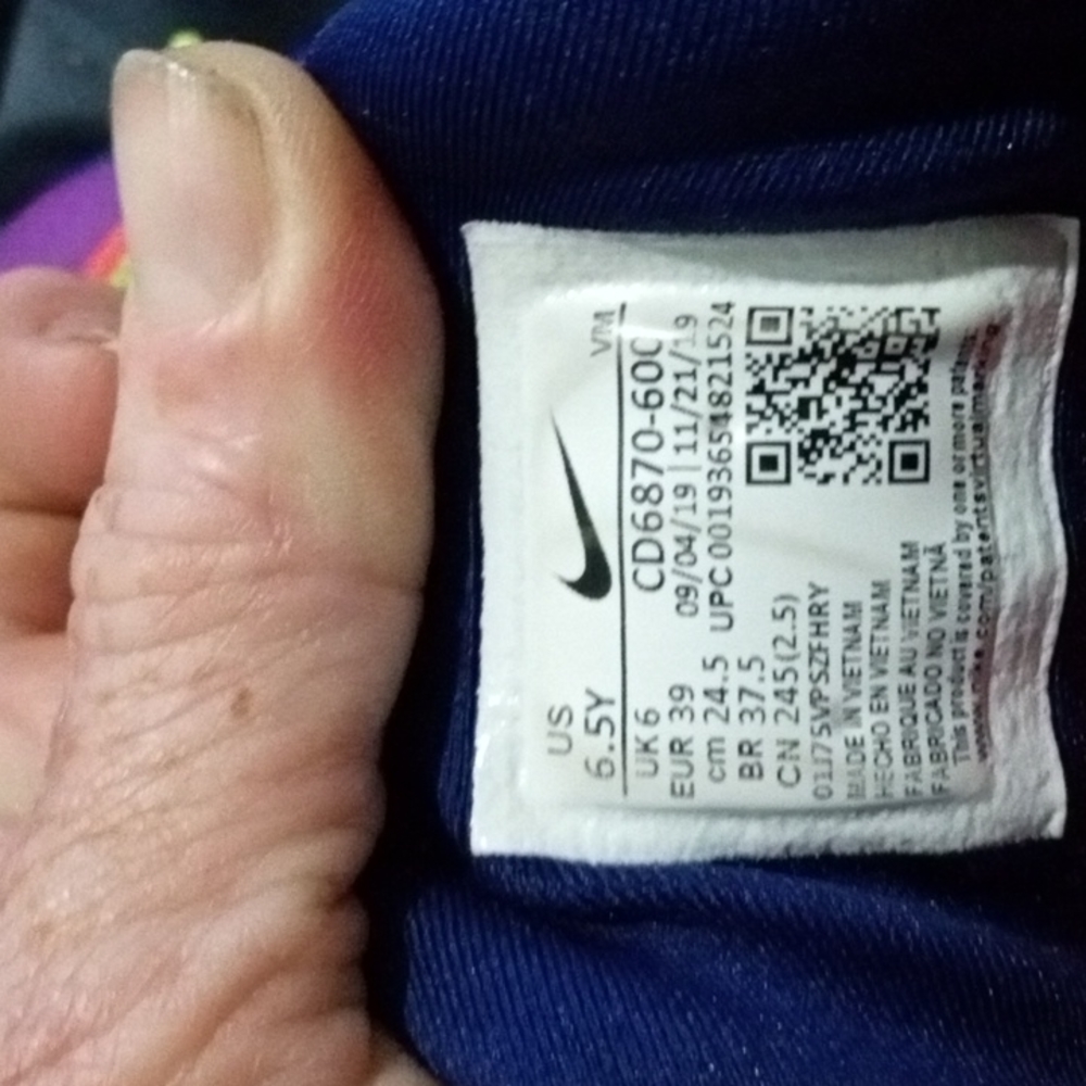 Ladies multi color Nike air max - Picture 3 of 4